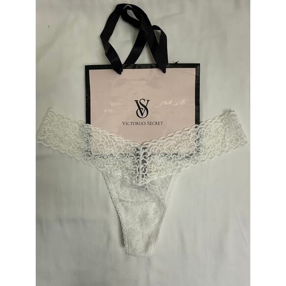 Victoria’s Secret Vintage Sheer Lace Thong Panty – White – Size OS – 2013 - Picture 1 of 3